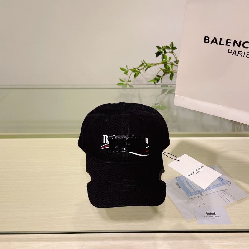 BALENCIAGA